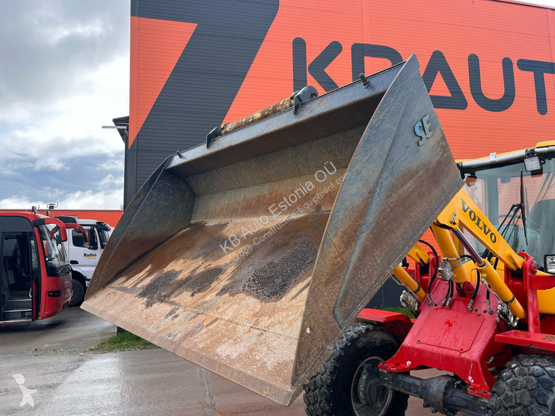 Shovel Volvo L 30 B-Z/X 4x4 AC / QUICK COUPLER...