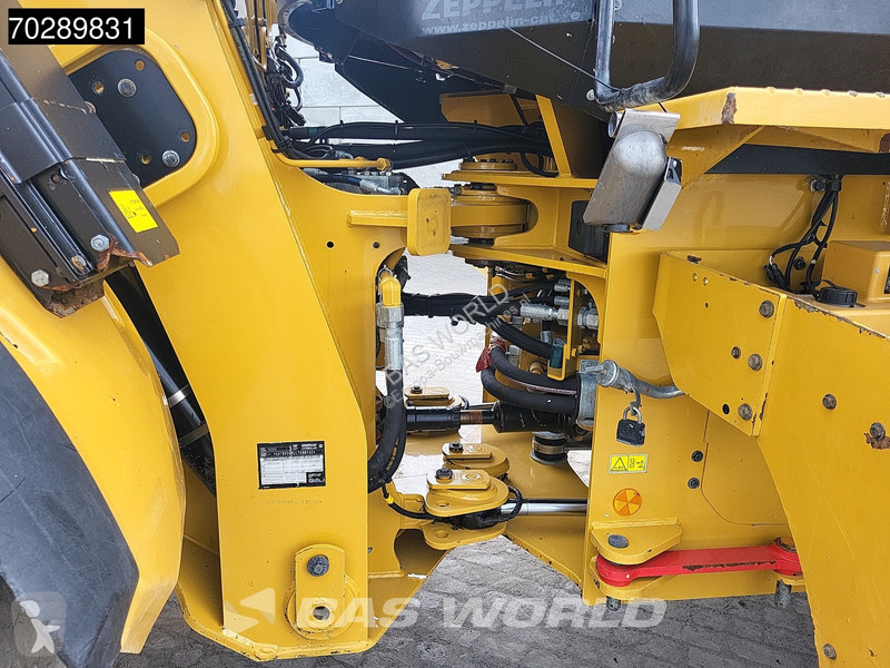 Shovel Caterpillar 926 M