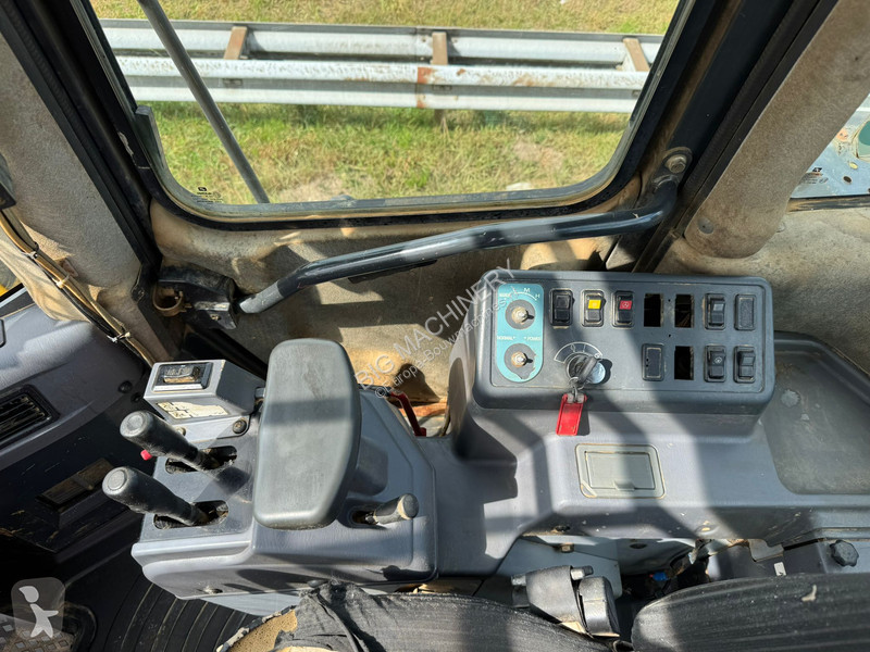 Shovel Komatsu H