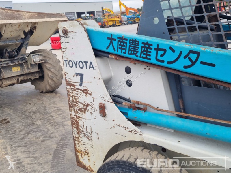Pá carregadora Toyota 4SDK7
