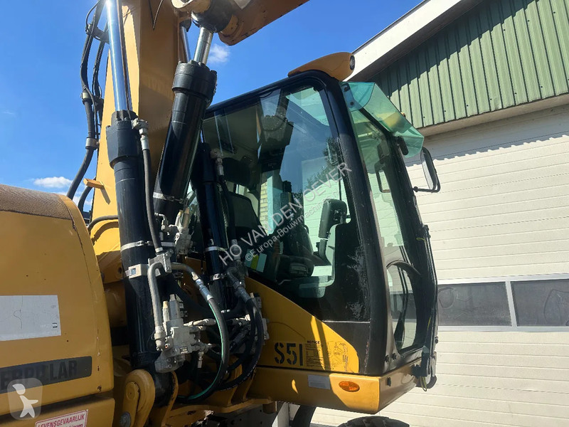 Excavator Caterpillar D