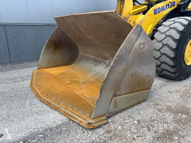 Shovel Komatsu WA 500-8EO