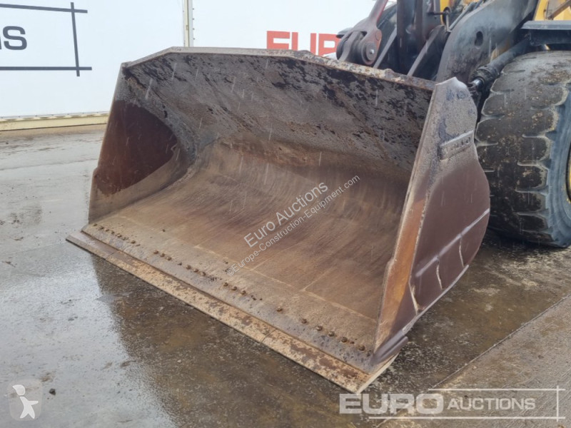 Nakladač Volvo L110H
