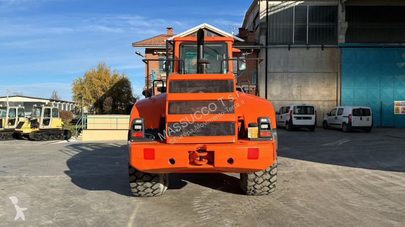 Фронтальный погрузчик Fiat-Hitachi