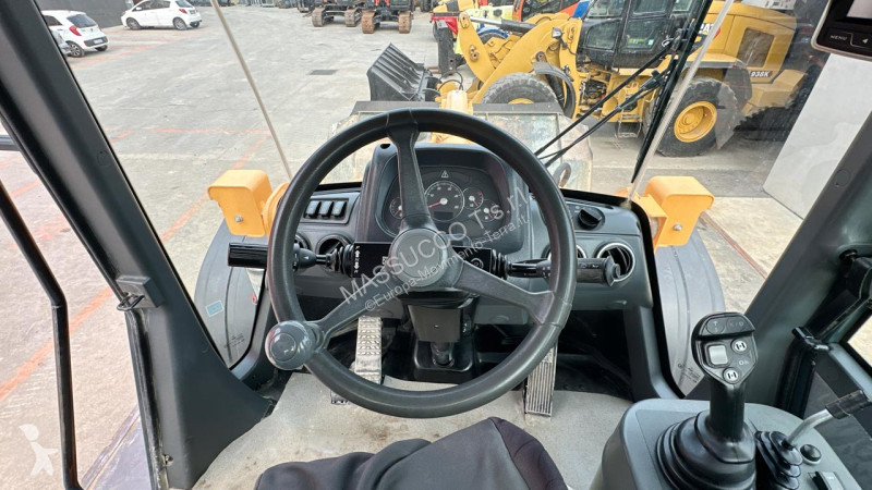 Nakladač Hyundai HL760-9A
