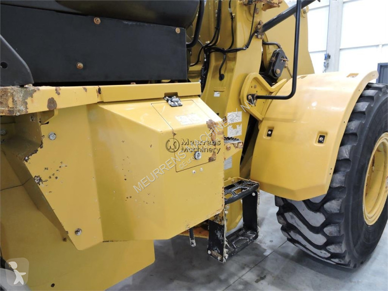 Pala Caterpillar 930M