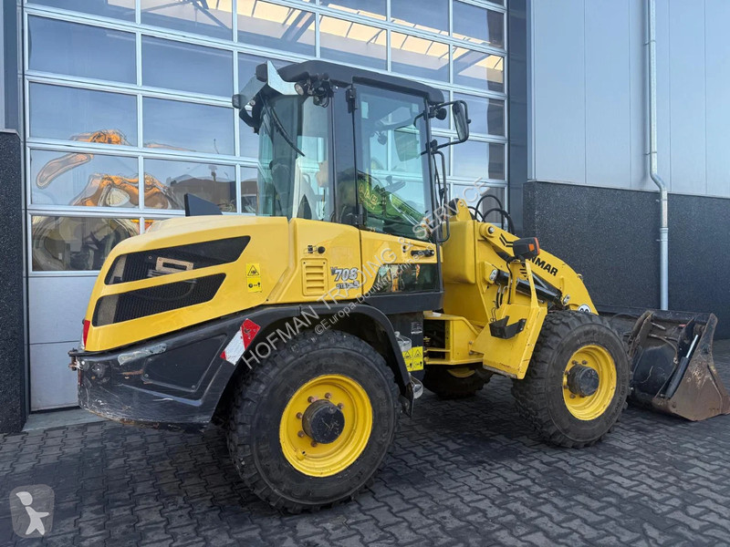 Nakladač Yanmar V70S