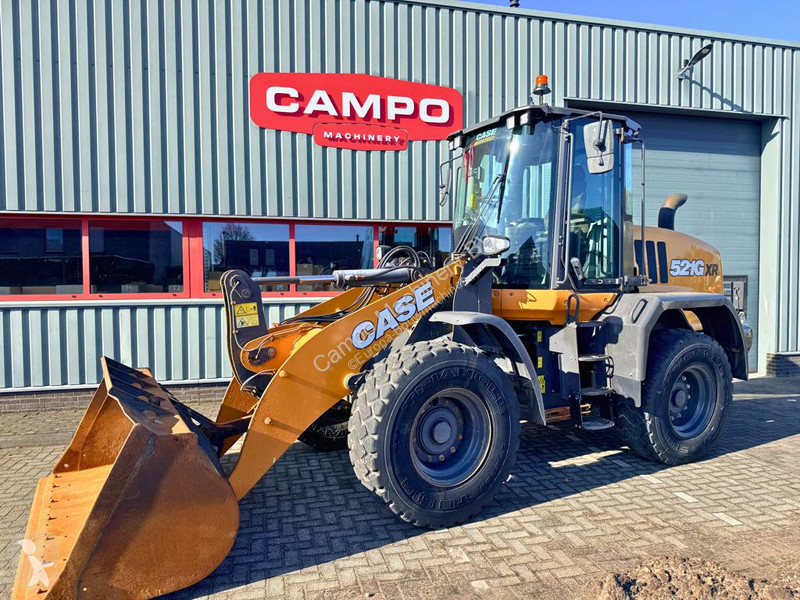 Nakladač Case 521G XR Shovel