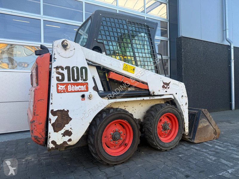Nakladač Bobcat