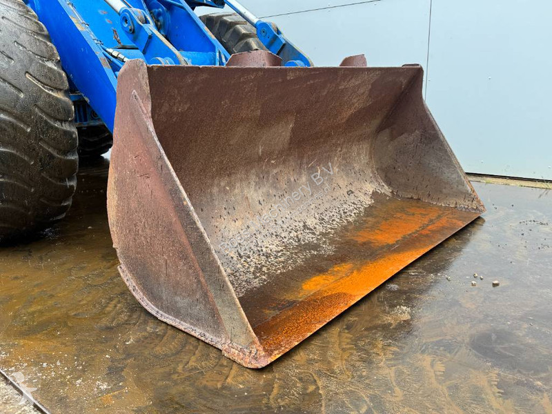 مُحمّلة Volvo 4400 - 3rd Function / 2 Buckets...