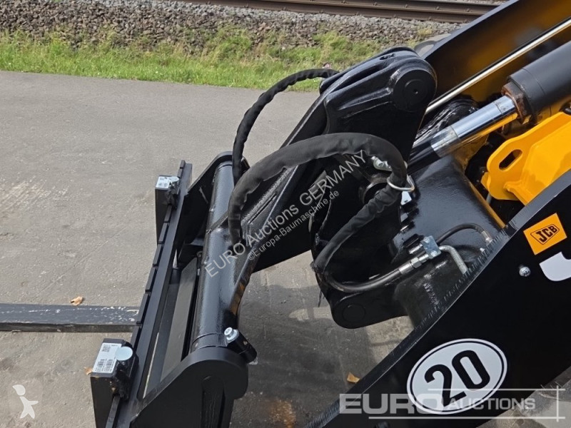 Товарач JCB 409