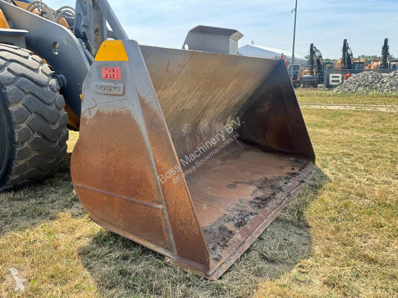 Nakladač Volvo L220H - Automatic Greasing /...