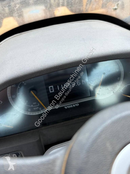 Nakladač Volvo