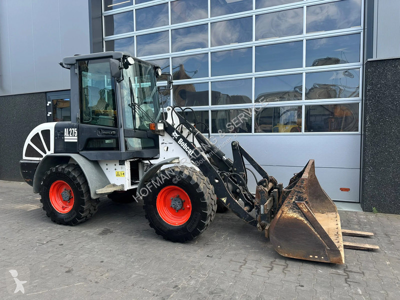 Nakladač Bobcat D