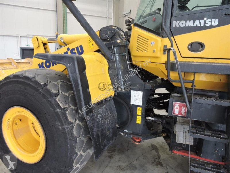 Nakladač Komatsu