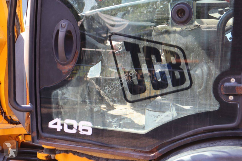 Nakladač JCB T4