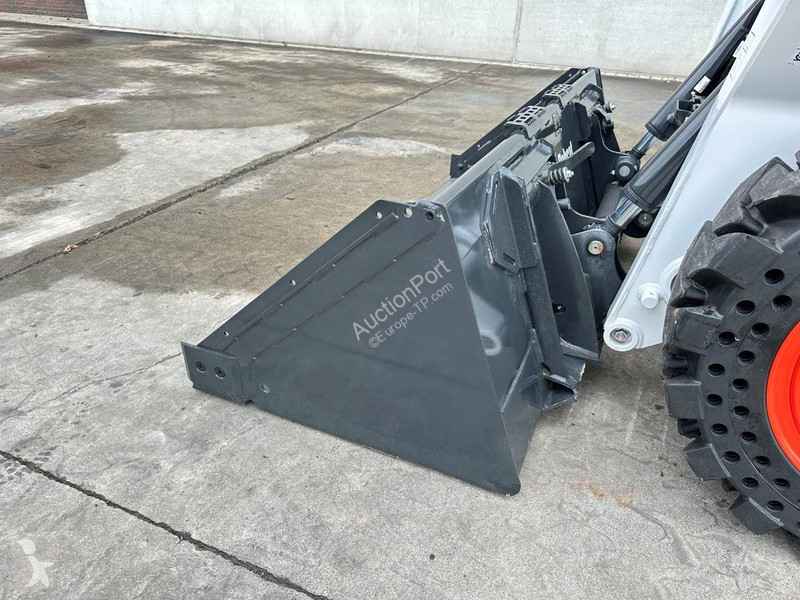 Nakladač Bobcat S510-C4