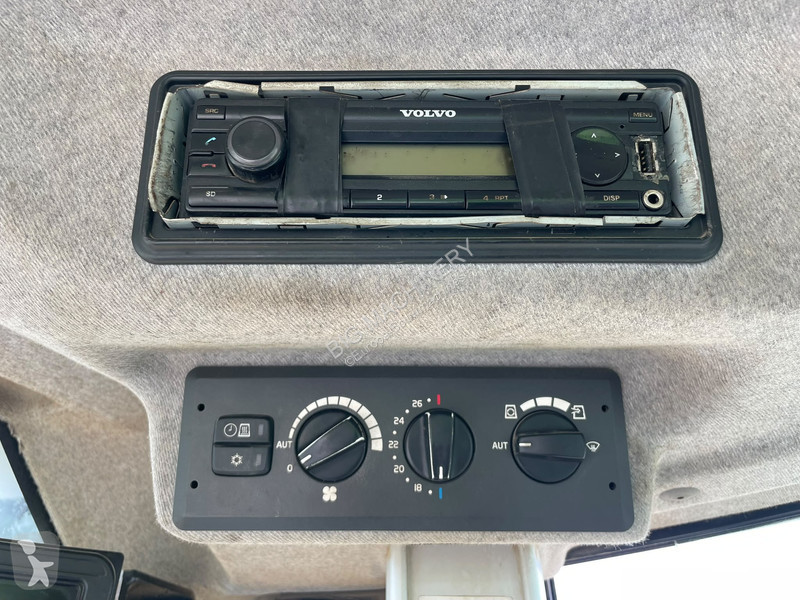 Товарач Volvo L110H