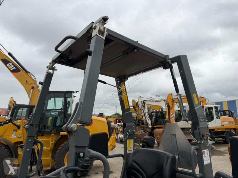 Weidemann 1160E . loader