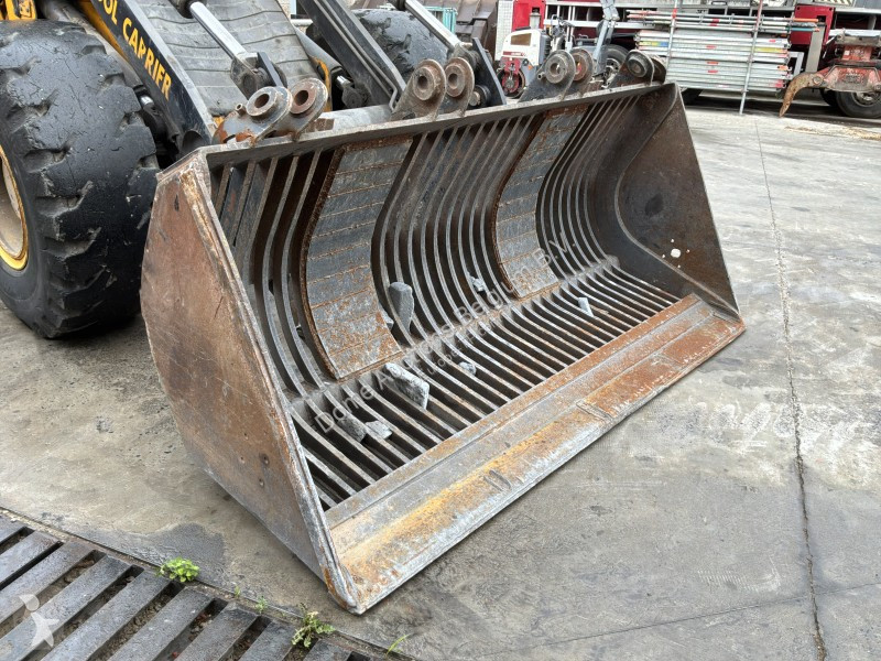 Chargeuse JCB SLP 436