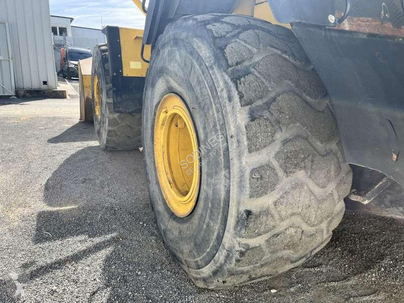 Lastare Komatsu