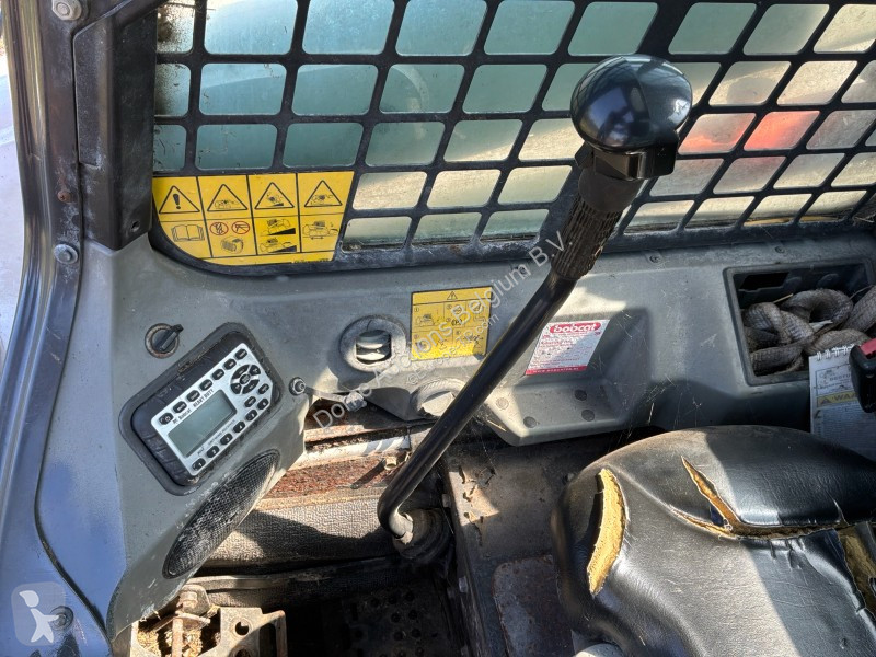 Pá carregadora Bobcat S590