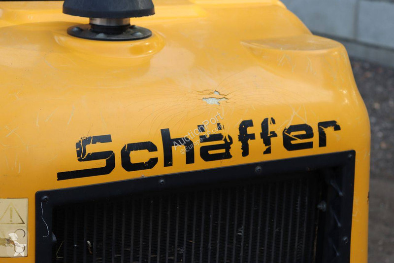 Pala cargadora Schäffer 2445