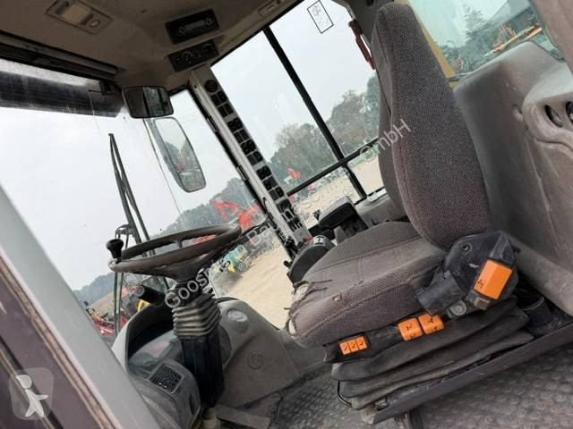 Chargeuse Volvo