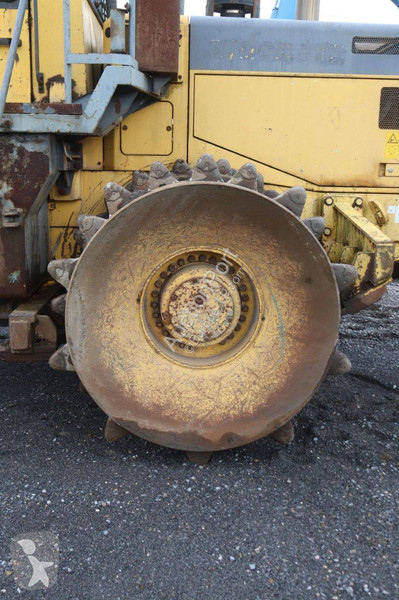 Chargeuse Komatsu WF450-3D