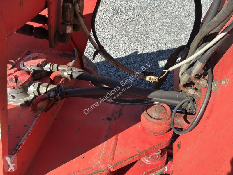 Chargeuse Schäffer 548