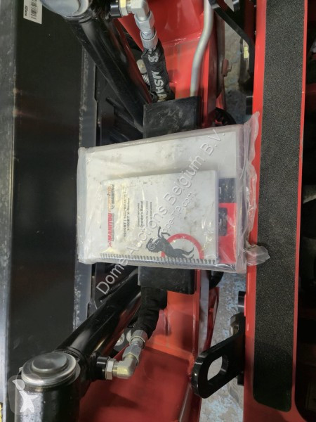 Chargeuse Manitou 1050RT - EU STG5