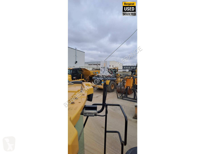 مُحمّلة Caterpillar 972M XE