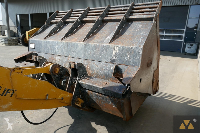 Pala Caterpillar 938M