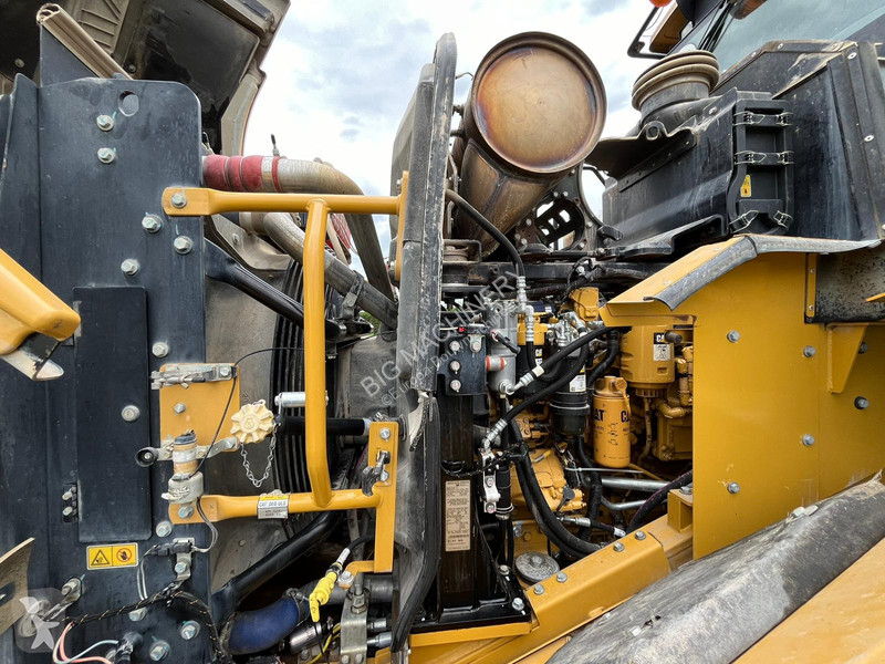 Shovel Caterpillar - 3th Function