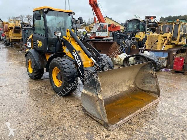 Shovel JCB