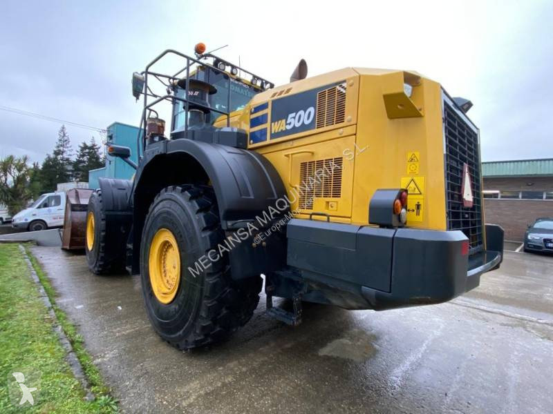 مُحمّلة Komatsu WA500-8