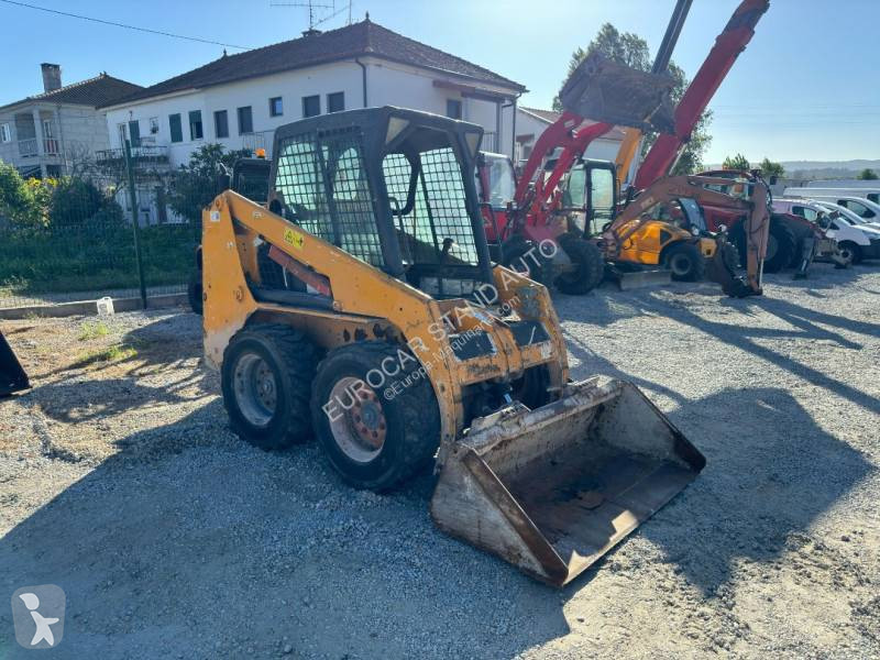Shovel Bobcat