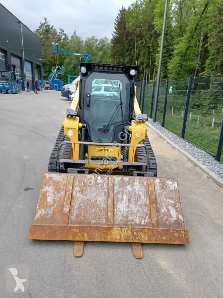 Shovel Gehl RT 165