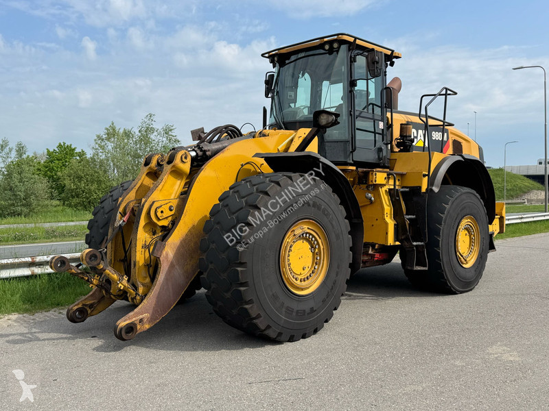 Shovel Caterpillar 980M