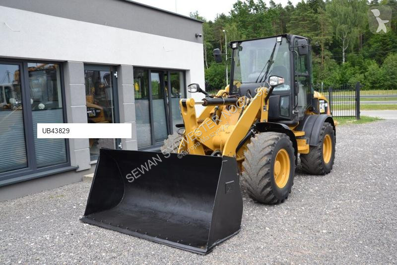 Pá carregadora Caterpillar H2
