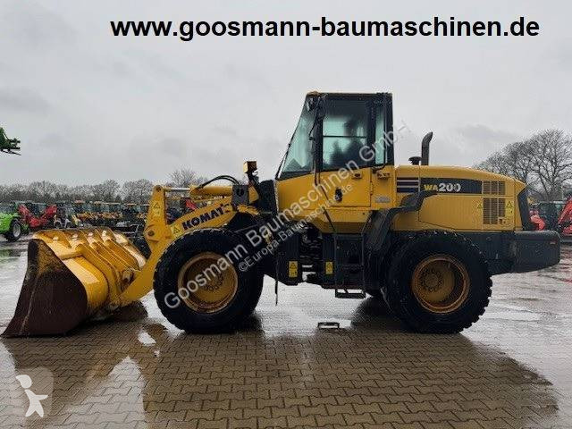 Lastare Komatsu WA200-5
