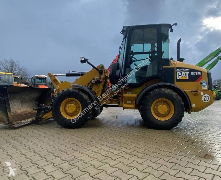 Shovel Caterpillar 907M