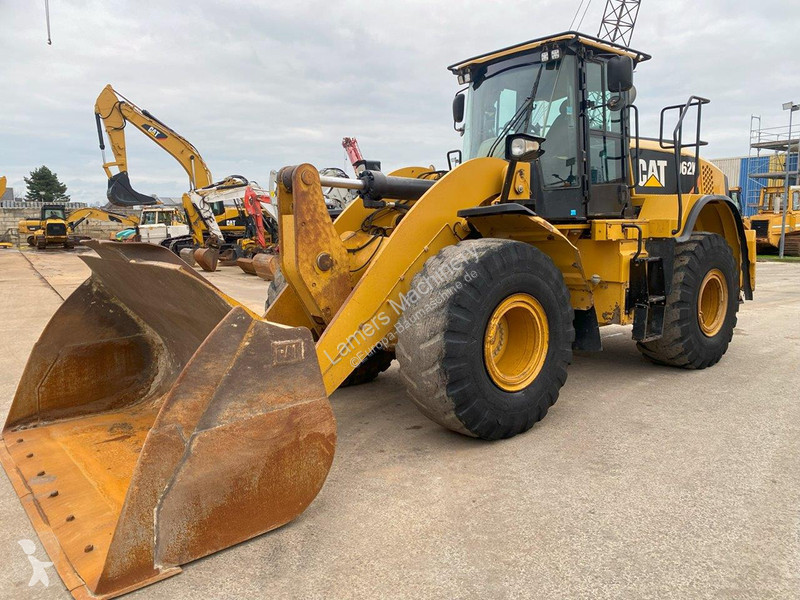 Shovel Caterpillar NVT