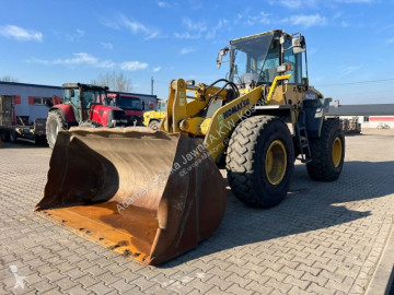 Læsser på dæk Komatsu