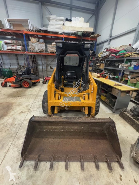 Shovel Hyundai HSL 610