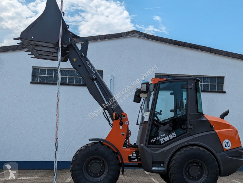 Pala cargadora Hitachi Netto 57.000.-€...