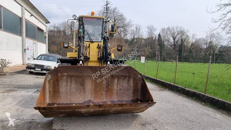 Shovel Caterpillar IT 28 B