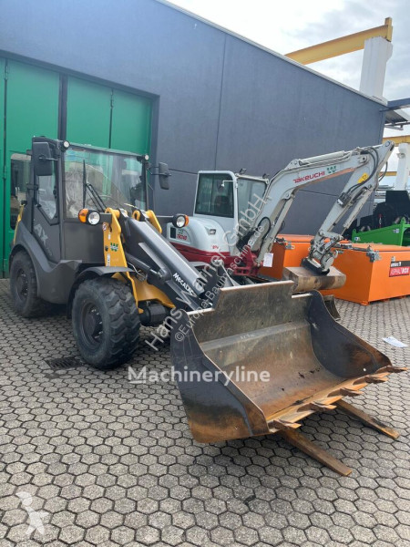 Incarcator Mecalac AX 700