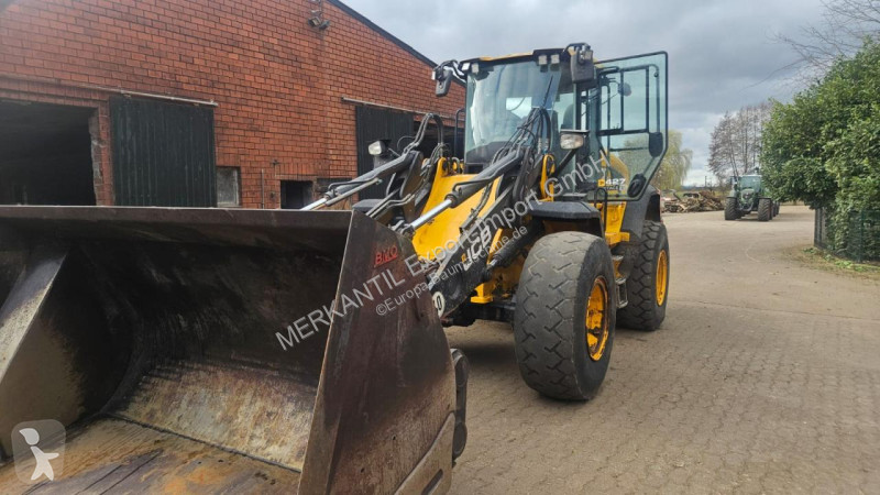Shovel JCB  427 agri