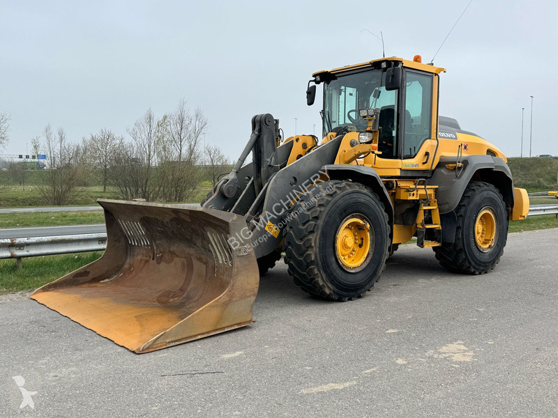 Shovel Volvo L110H